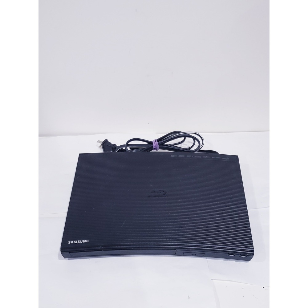 Samsung BD-J5700 Smart Blu-Ray Disc DVD Player (Wi-Fi) - No Remote - Working